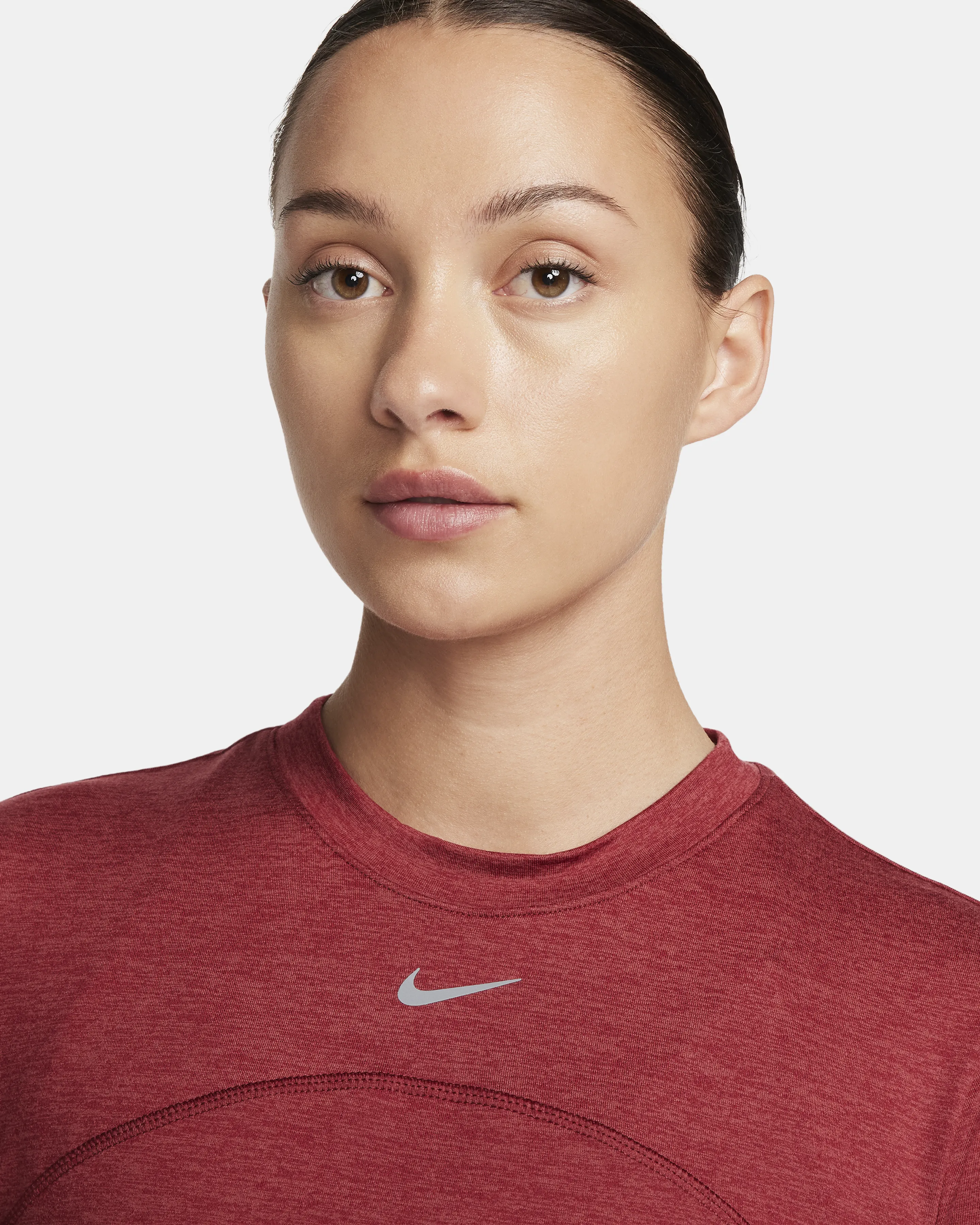 Nike Dri-FIT Swift Element UV-Women's Crew-Neck Running