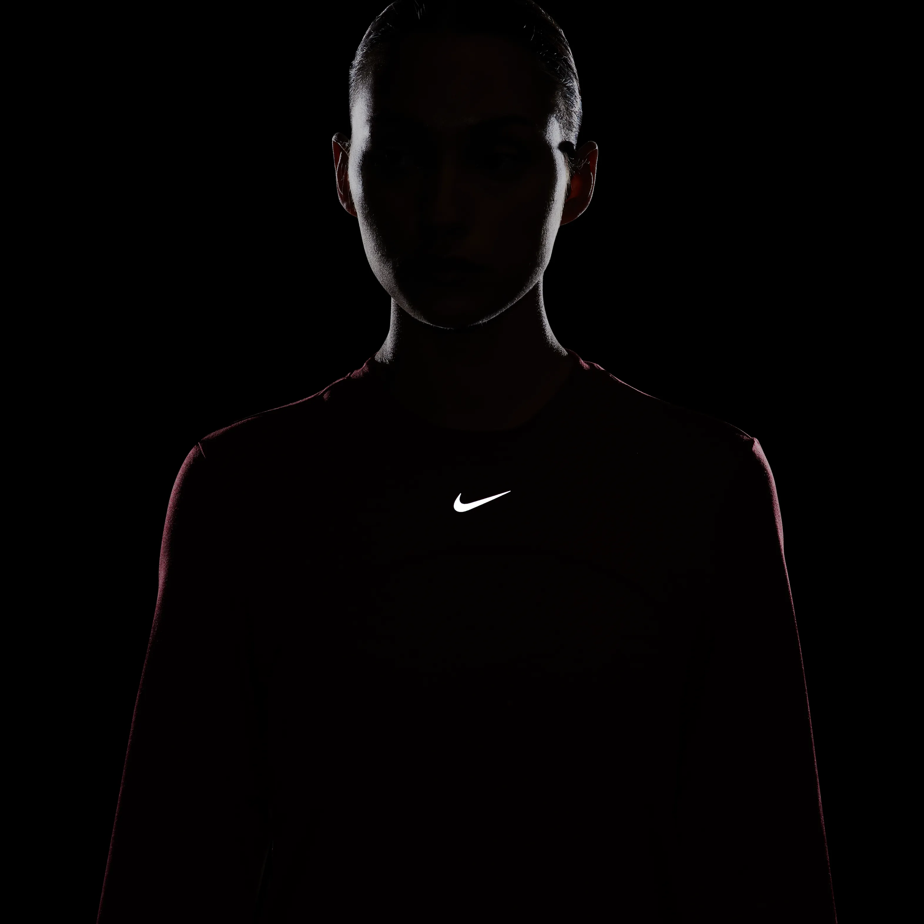 Nike Dri-FIT Swift Element UV-Women's Crew-Neck Running