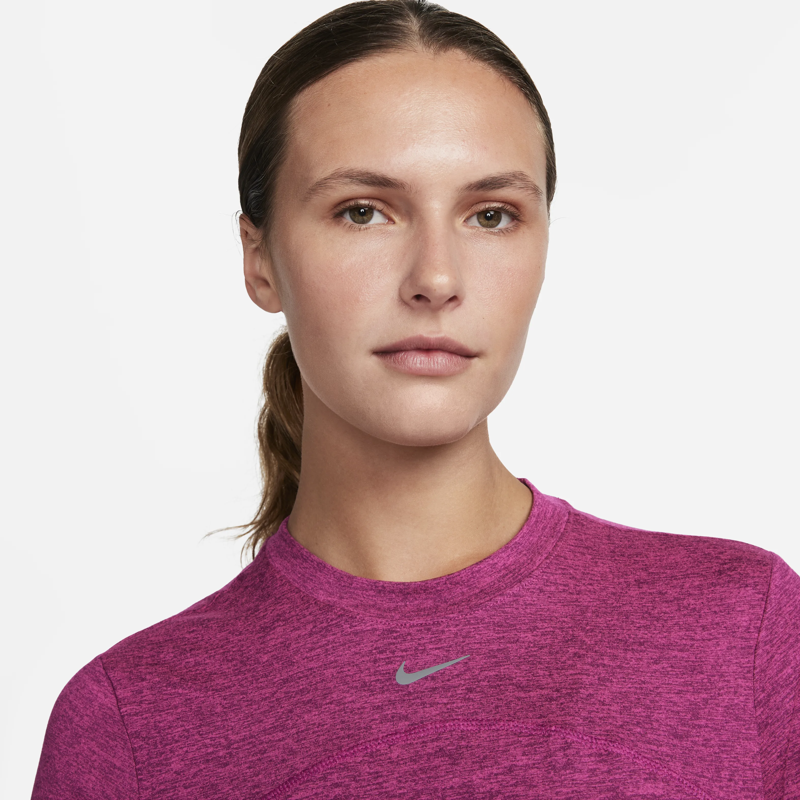 Nike Dri-FIT Swift Element UV-Women's Crew-Neck Running